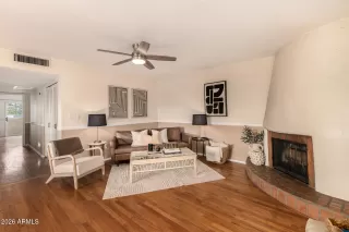 Photo #3: 6986375 Listing 