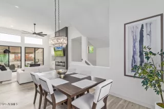 Photo #4: 6986479 Listing 