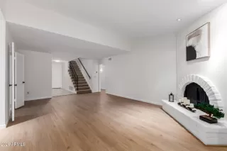 Photo #4: 6986797 Listing 