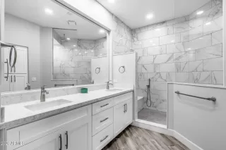 Photo #6: 6986808 Listing 