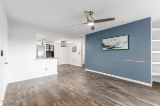 Photo #3: 6986966 Listing 