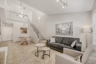 Photo #3: 6987130 Listing 