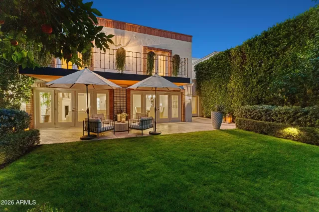 MLS: 6987152 Condo For Sale