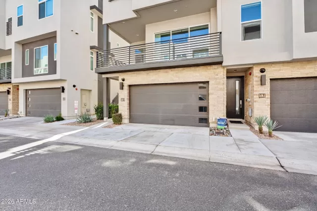 MLS: 6987183 Condo For Sale