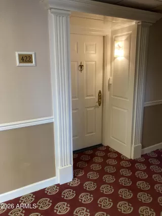 More Details about MLS # 6987206 : 4200 N MILLER ROAD 422#422