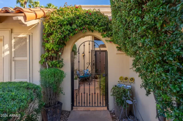 MLS: 6987234 Condo For Sale