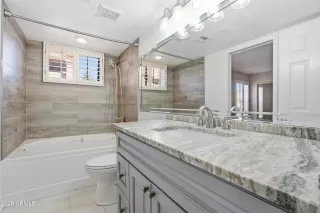 Photo #2: 6987273 Listing 