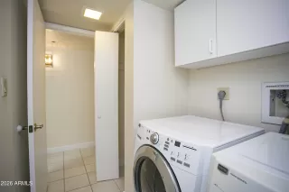 Photo #3: 6987337 Listing