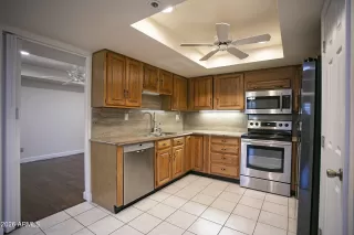 Photo #5: 6987337 Listing