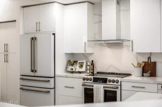 Photo #1: 6987456 Listing 