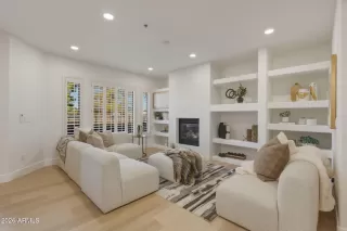 Primary Photo for MLS#: 6987566