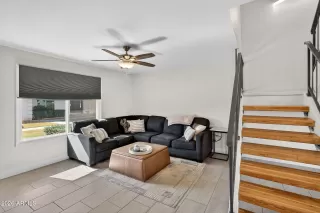 Photo #6: 6987740 Listing 