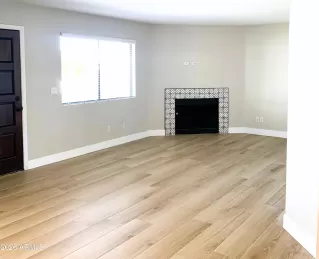 Photo #1: 6987867 Listing 