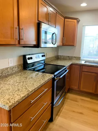 Photo #6: 6987867 Listing 