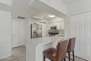 Photo #4: 6988023 Listing 