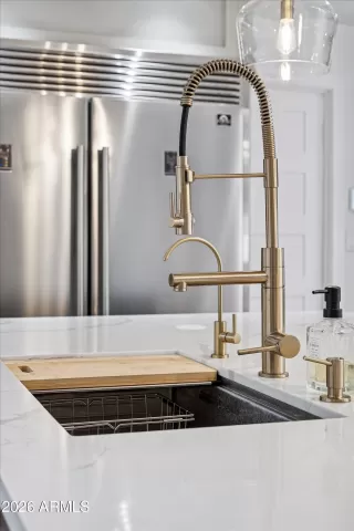 Photo #6: 6988289 Listing 