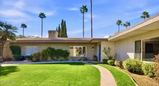 Photo #3: 6988326 Listing