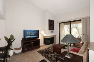 Photo #4: 6988473 Listing