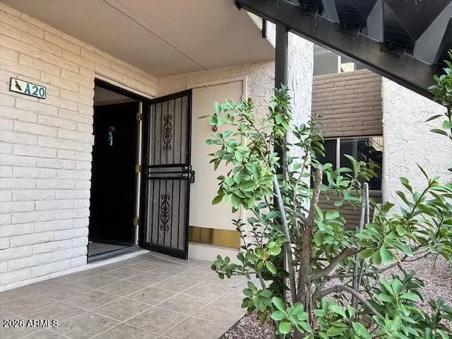 MLS: 6988564 Condo For Sale