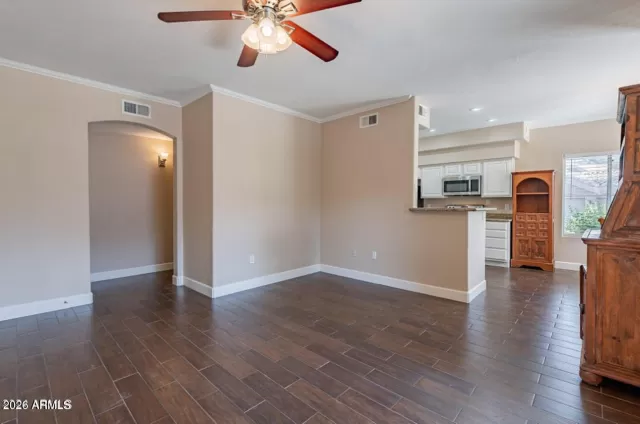 MLS: 6988712 Condo For Sale