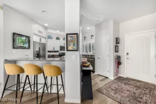 Photo #6: 6988723 Listing