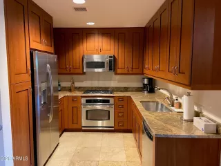 Photo #4: 6988791 Listing 