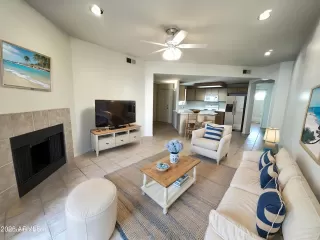 Photo #4: 6988956 Listing 