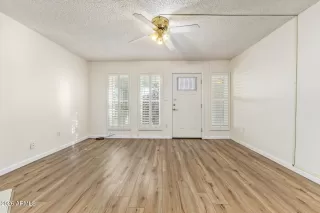 Photo #1: 6989078 Listing