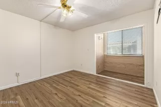 Photo #3: 6989078 Listing