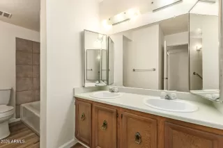 Photo #4: 6989078 Listing