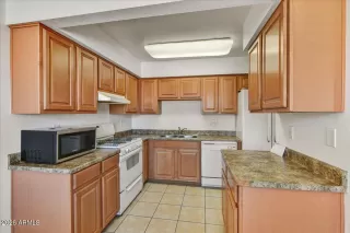 Photo #3: 6989192 Listing 