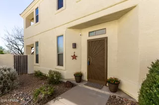 Photo #5: 6989207 Listing