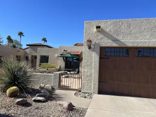 Photo #3: 6989295 Listing