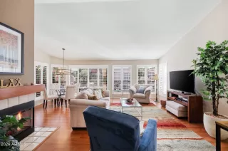 Photo #1: 6989335 Listing 