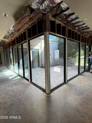 Photo #5: 6989566 Listing 