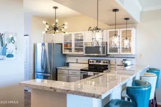 Photo #2: 6989582 Listing 