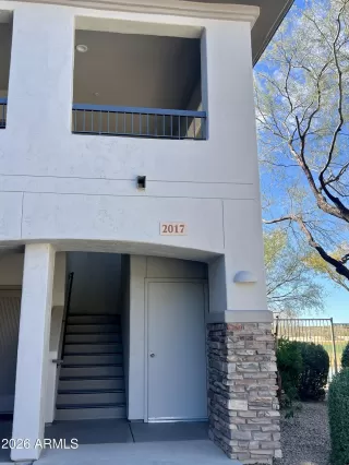 More Details about MLS # 6989600 : 33550 N DOVE LAKES DRIVE 2017#2017