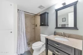 Photo #2: 6989734 Listing