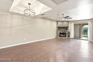 Photo #3: 6989749 Listing 