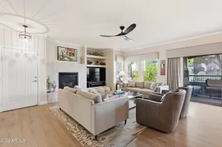 Photo #2: 6990011 Listing