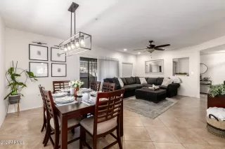 Photo #2: 6990128 Listing