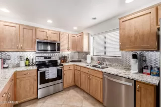 Photo #3: 6990128 Listing