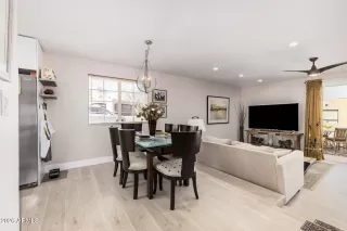 Photo #2: 6990374 Listing