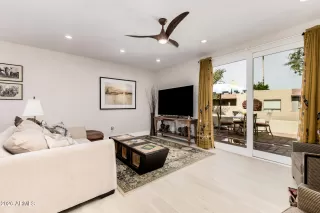 Photo #3: 6990374 Listing