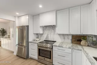 Photo #3: 6990631 Listing