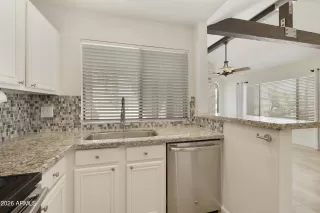 Photo #3: 6990787 Listing 