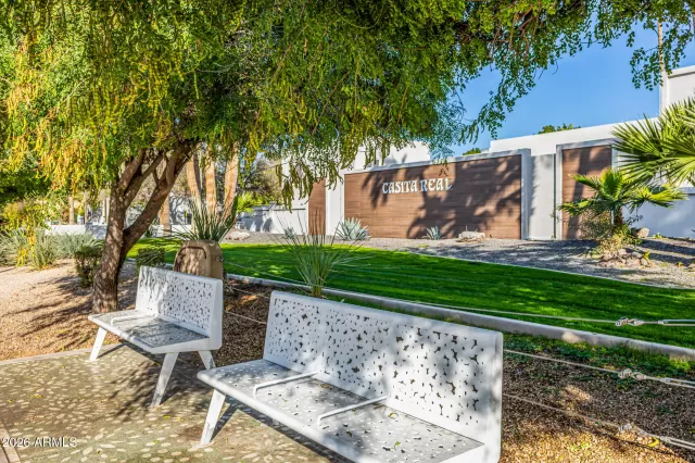 MLS: 6990817 Condo For Sale