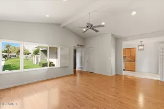 Photo #1: 6991195 Listing