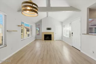 Photo #2: 6991207 Listing 