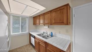 Photo #6: 6991384 Listing 